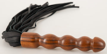 Zado - Leather Flogger Wood